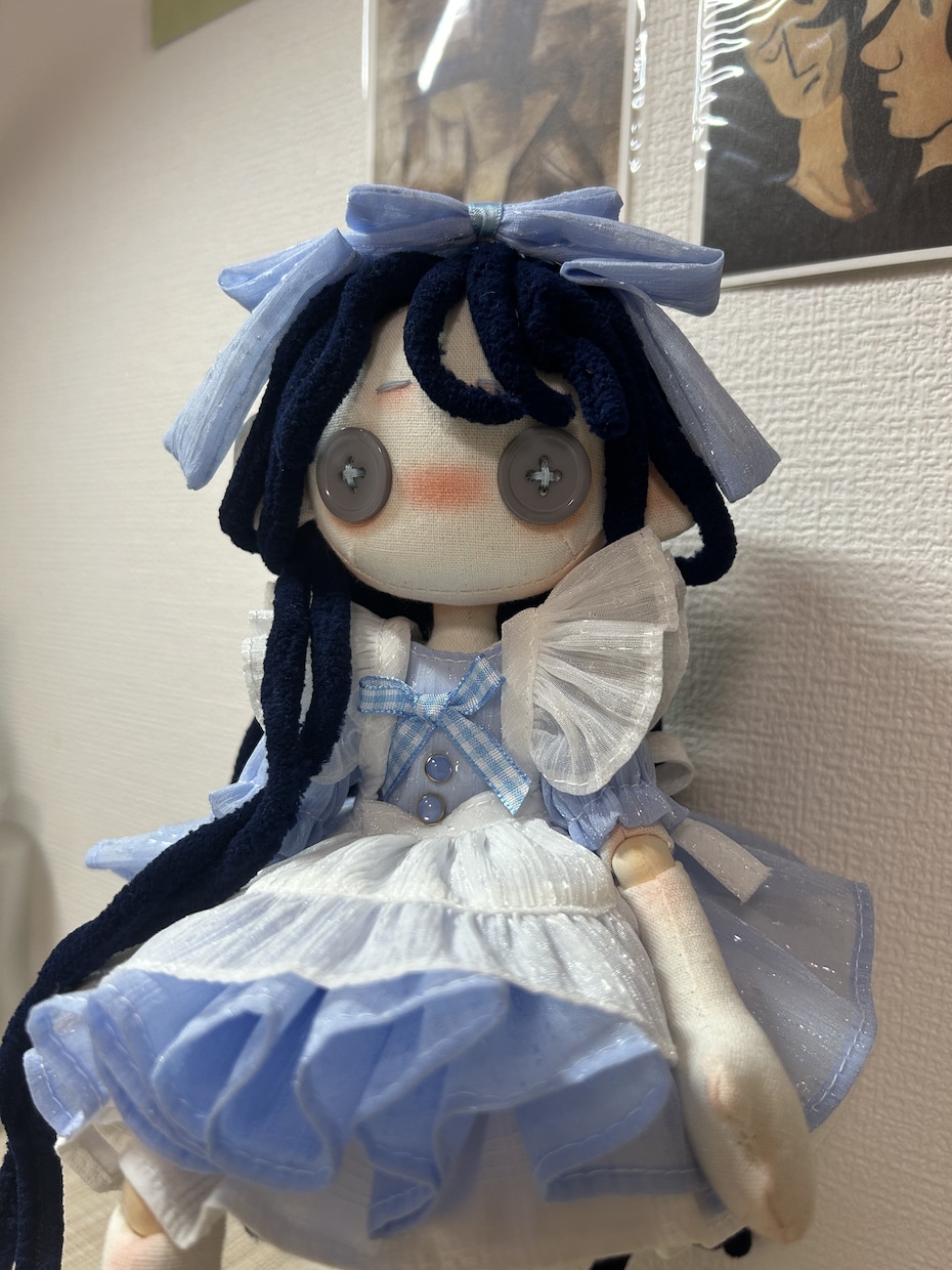 CCDOLL・手作りぬいぐるみを販売します 受注制作・約30日でお届け・雪肌の青髪メイド イメージ5