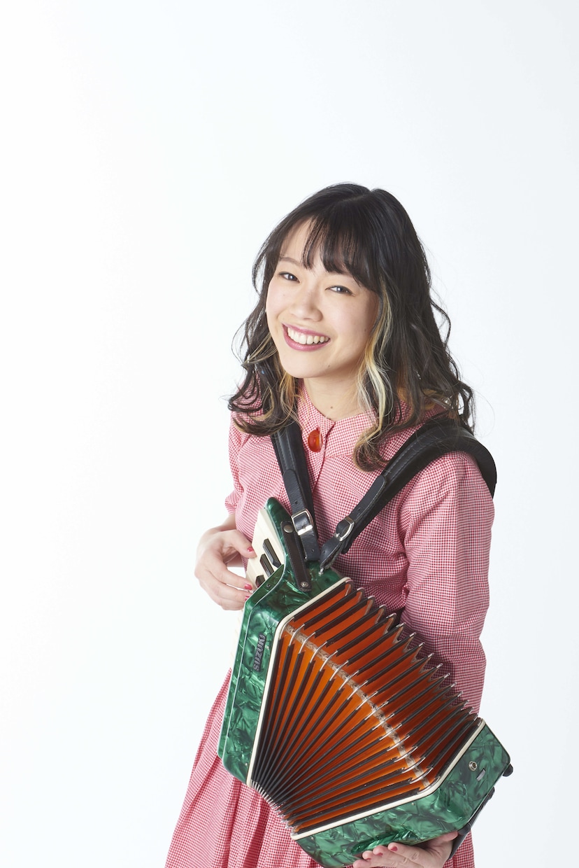 アコーディオンの出張生演奏します 【東京】現役プロがアコーディオンの音色で特別な一日を演出 イメージ1