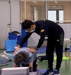 主婦にピッタリ！気持ちいいストレッチ教えます 理学療法士がYouTube以上ジム未満の最適な機能改善運動！ イメージ2