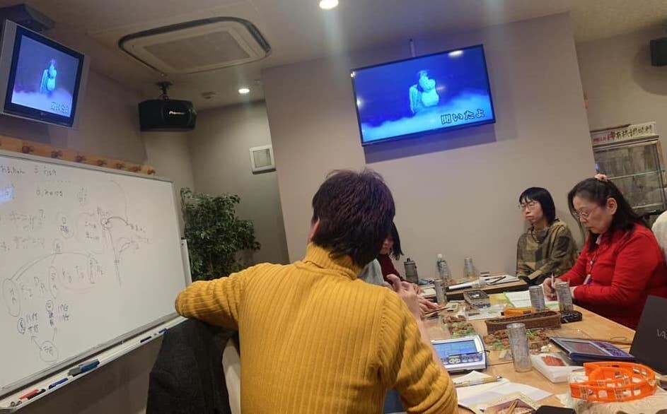 しゃべり続けても喉が疲れない声の出し方を教えます 喋ると喉が疲れるあなたへ30分の声の出し方改善レッスンです。 イメージ3