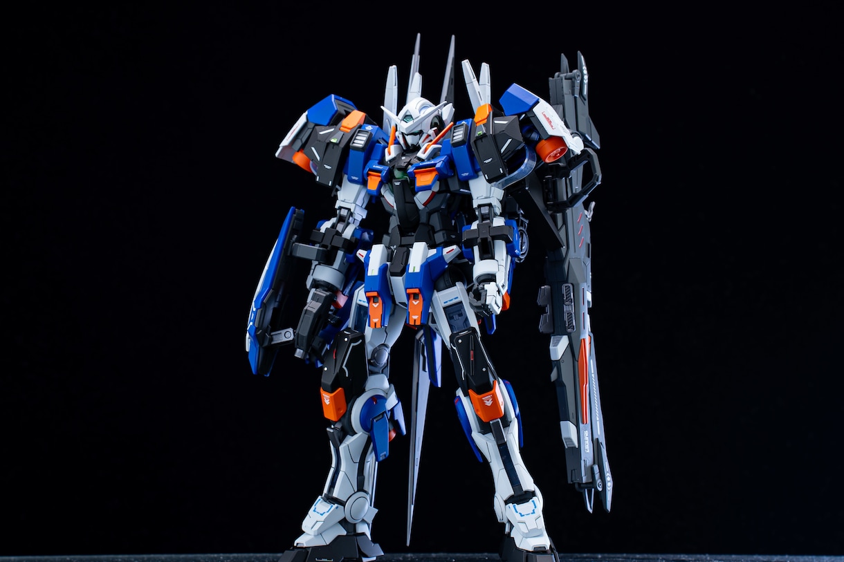 ガンプラ制作代行・積み崩し・素組み・全塗装行います ブラック・ホワイトをベースに高級感のある仕上げが得意です！ イメージ6