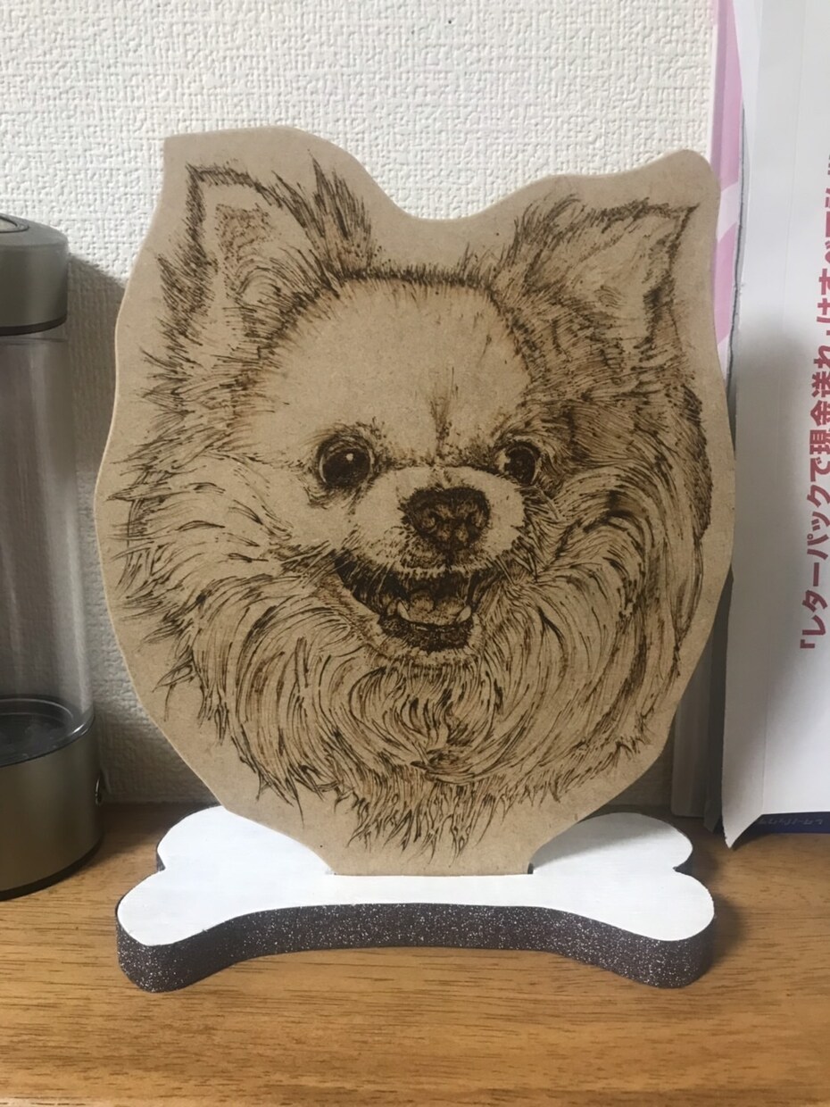 ウッドバーニングで似顔絵などを描きます 電熱ペンで木を焦がして似顔絵などを描きます。 イメージ2