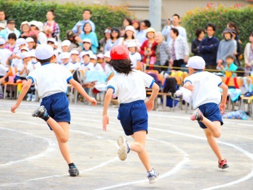 お子さんを速く走れるようアドバイスします 今の自分よりも速く走れるようになろう！！ イメージ1
