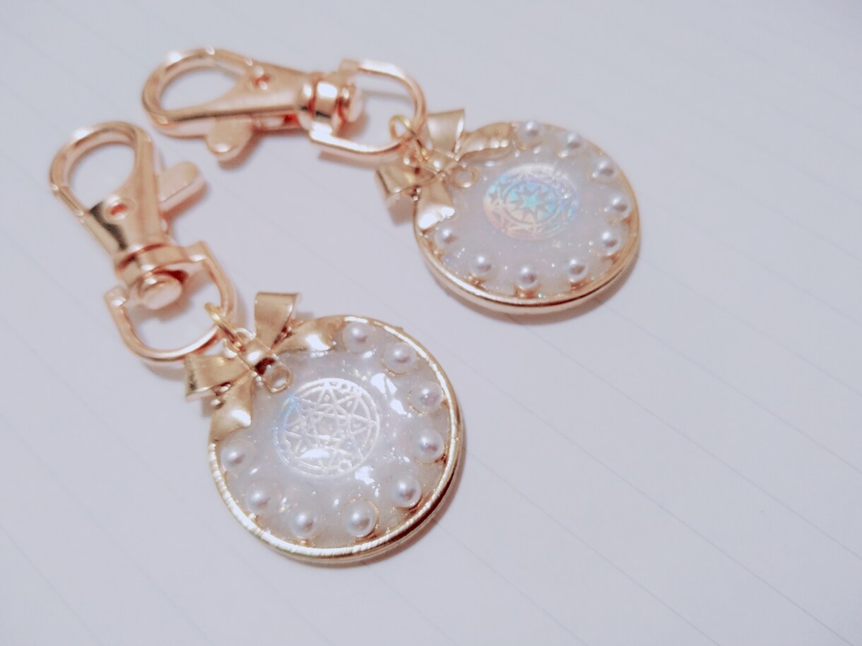 たった1つのアクセサリーをお作りします オーダーメイドでレジンアクセサリーを作ります。 イメージ3