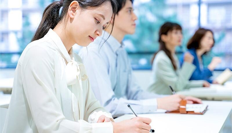 選ばれる調剤薬局に！接客向上を徹底サポートます ～元CAが伝授する接客術！接客で他の薬局との差別化を～ イメージ3