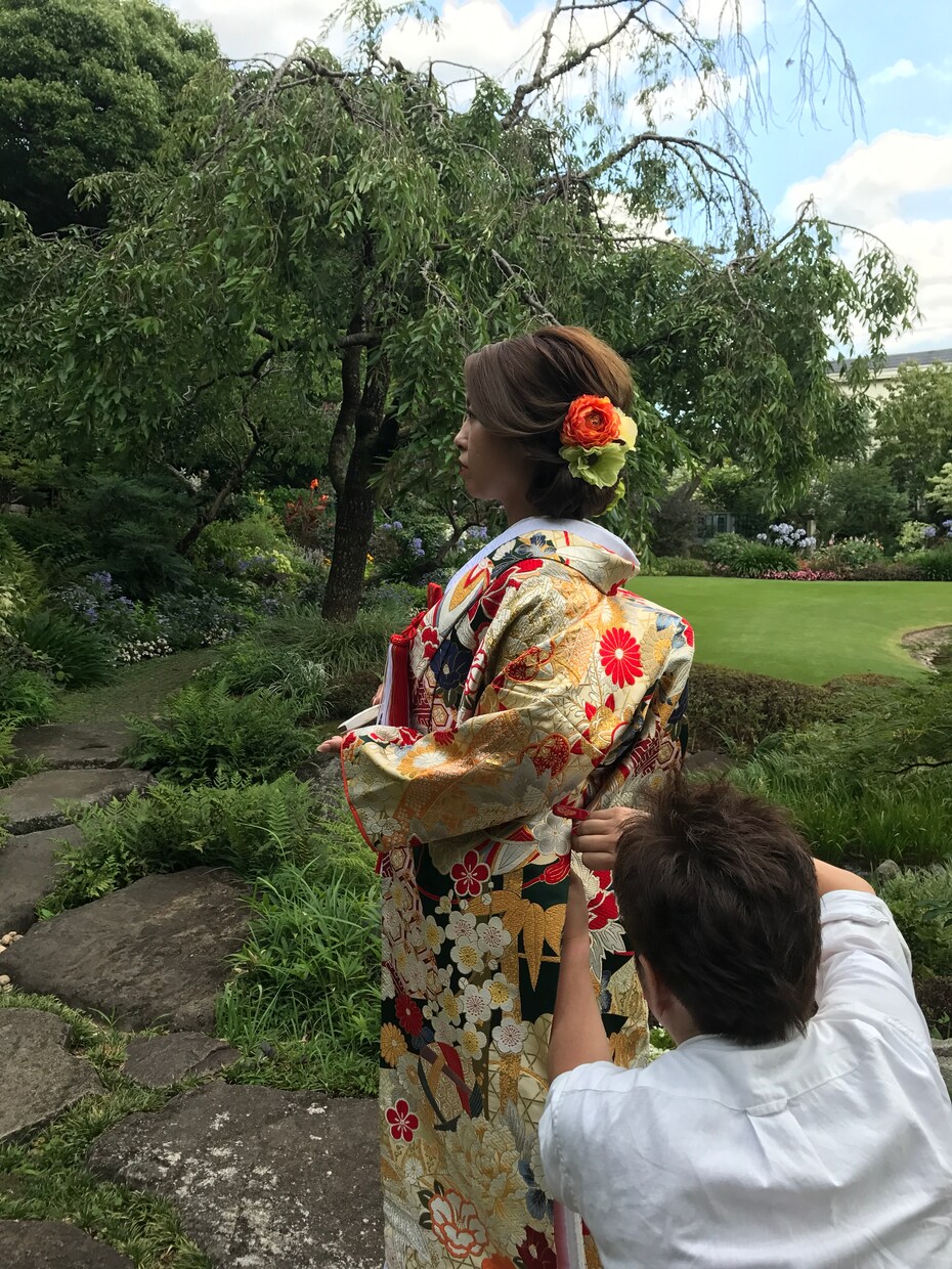 ヘアメイクのご提案、衣装選びのご相談承ります 似合う髪型やメイク、似合う色を知って3倍キレイになりたい方 イメージ3
