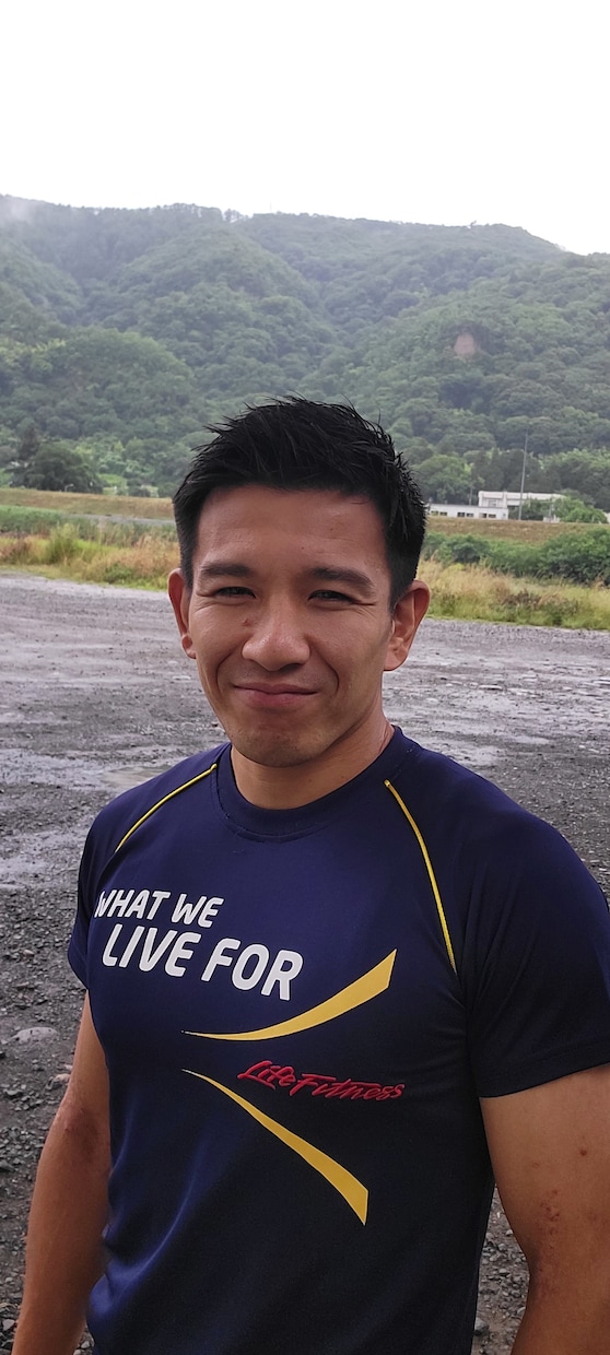 運動や食事のアドバイスをいたします トレーナー歴10年、ご相談は無料です。ダイエット、身体作り。 イメージ2