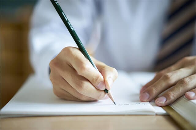 中学or高校受験を受ける方に苦手分野を教えます 丁寧に"わかるまで"テキスト問題を作り教えていきます。 イメージ1