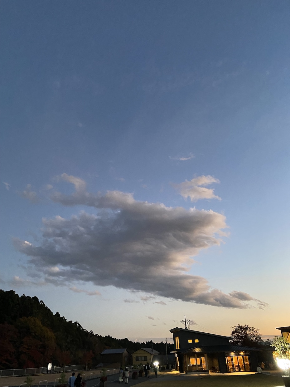 世界に溢れた楽しいこと見つけさせます 心を開けば見つけられるものをシェアしましょう イメージ1