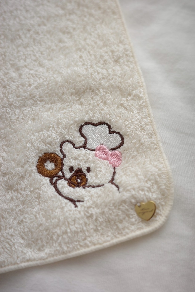 世界に一つだけのオリジナル刺繍Tシャツ作ります １点からOK！会社のユニフォームや大切な方への贈り物に是非！ イメージ7