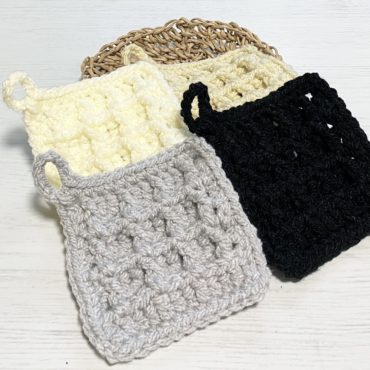 アクリルたわしを編みます 家事に役立つエコたわし　洗剤いらずでパパッと掃除　便利グッズ イメージ2