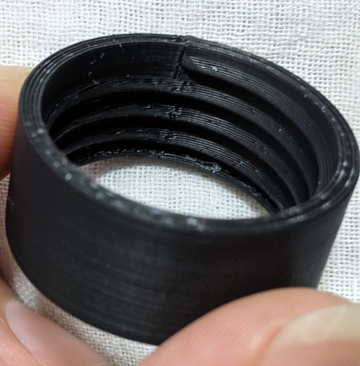 適切な樹脂の種類の選定します 製品の使用用途に応じたメリットデメリットと共にご提案します。 イメージ4
