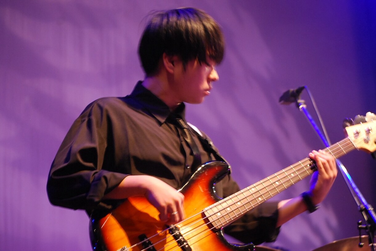 様々なところでサポート演奏できます 悠々自適に音楽を全力で楽しむことです。 イメージ3
