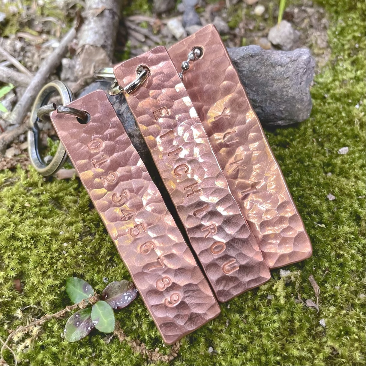 厚さ約2mm★銅製の刻印キーホルダーを作成します 経年変化で温もりのあるブロンズ色に...*.+ イメージ2