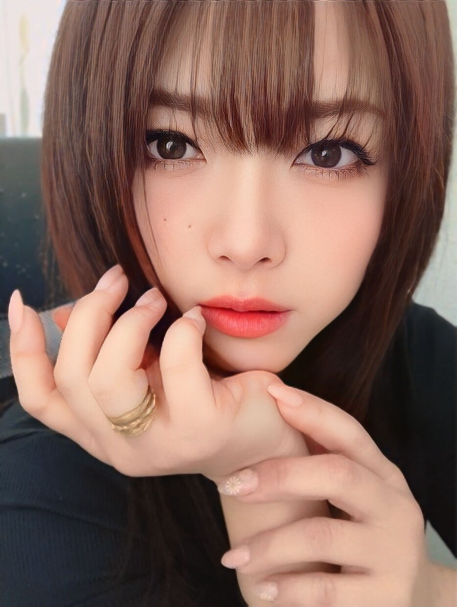 アドバイスまでズバッと深堀り！あなたの恋愛占います 総フォロワー１万人超！全国で占いイベントを主催する占い師♪ イメージ1
