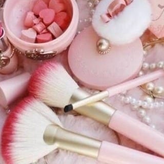ビデオチャットでメイクアップレッスン簡単に行います 女性としての魅力をあげキラキラ女子になりたい方 イメージ2