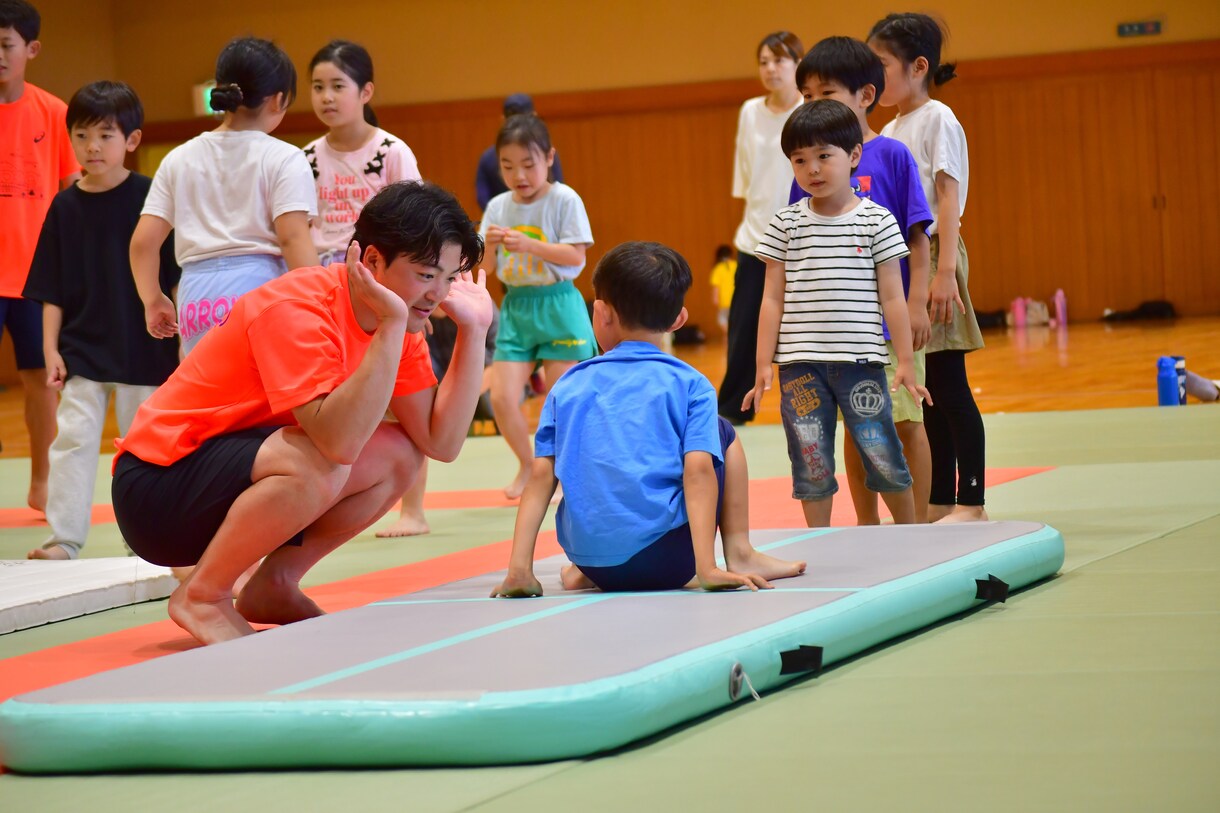 自宅でできる子ども向けのマット運動を教えます 楽しく体操しながらできた！という喜びを1番に教えます！ イメージ2