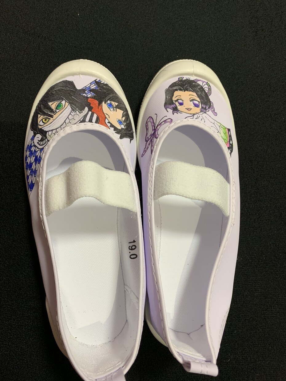 鬼滅の刃風や、かわいいイラストを上履きに描きます サイズや好きなイラストご相談下さい！ イメージ3