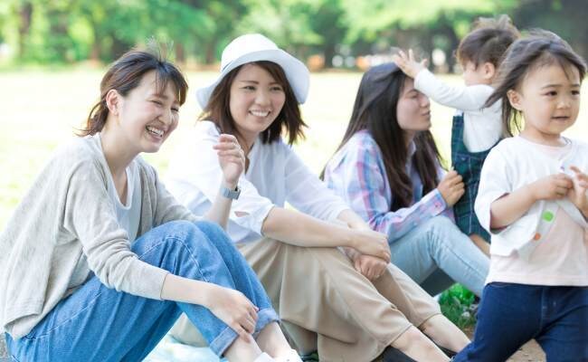 ママ友編：愚痴聞きます もーっ。子供の付き合いでしょうがなく付き合ってるだけなのに！ イメージ8