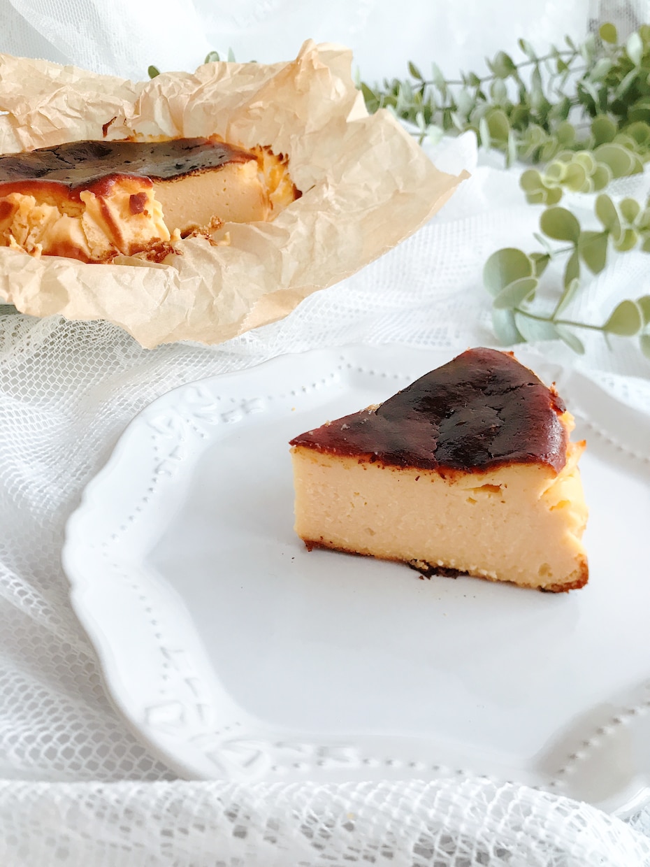 胃袋掴める！米粉バスクチーズケーキの作り方教えます 初めてでもプロと大絶賛！混ぜて焼くだけ！ワンボウルレシピ！ イメージ2