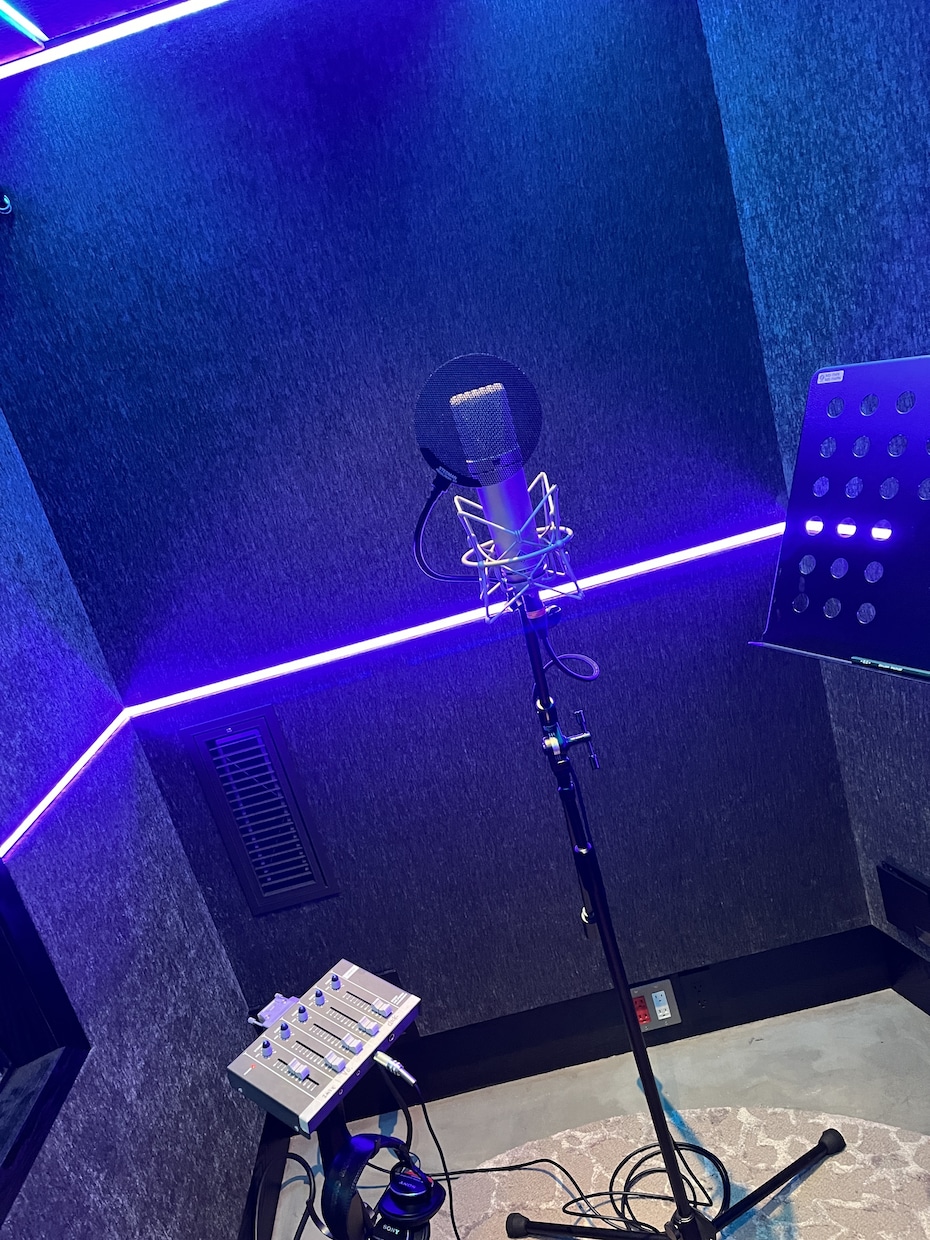 あなたの声をハイクオリティに引き上げます プロデューサー視点で制作。楽曲の世界観を尊重します イメージ1