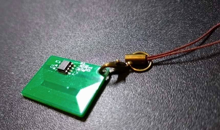 オリジナルロゴの基板キーホルダー作ります オリジナルロゴの基板アクセサリーを作りませんか？ イメージ3
