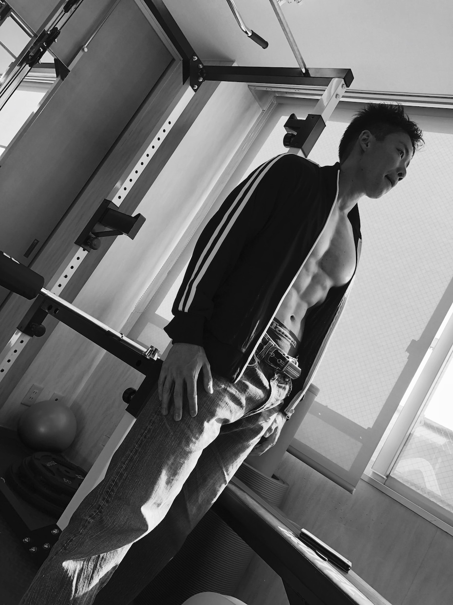 1ヶ月間、筋トレ、食事のアドバイスをさせて頂きます ダイエットやジムでの出来事もどんどんメール下さい。 イメージ3