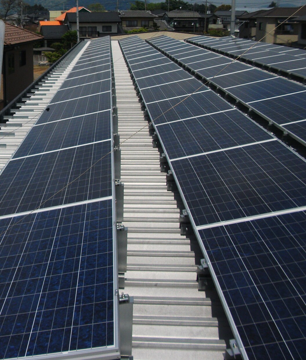 知識ゼロの方向けの自家消費太陽光発電の相談承ります 本当に自社屋根に太陽光発電は付けるべきか？不安な方に イメージ4