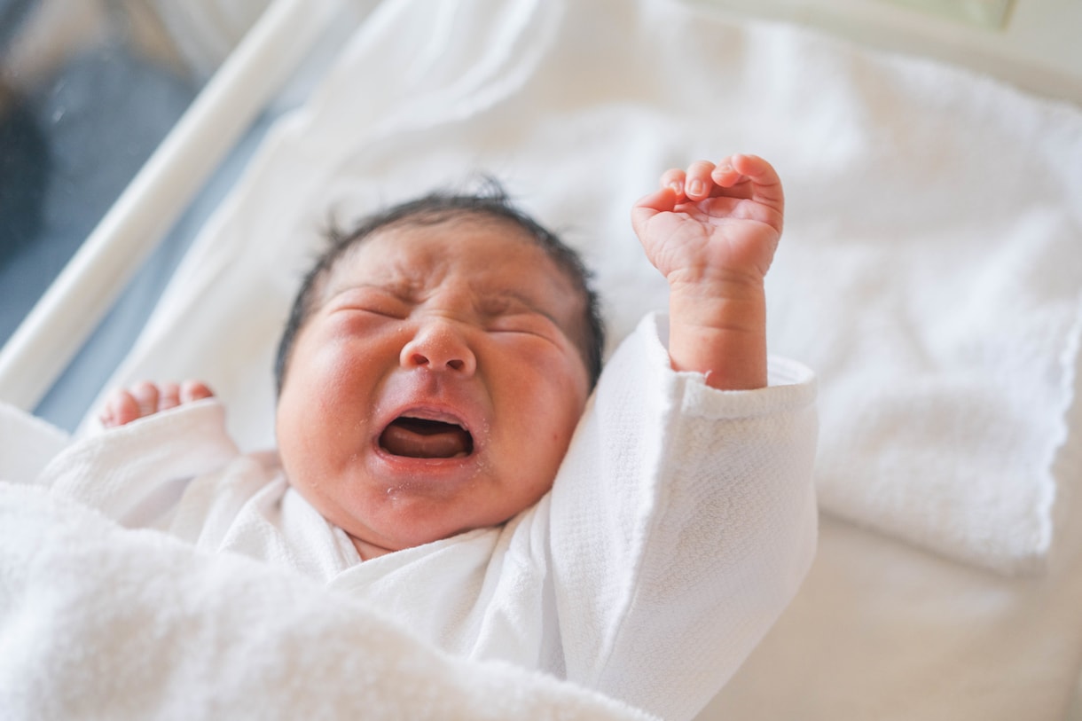 出張撮影♪ベビーの可愛い瞬間を撮影します 「胸がキュッとなるやさしい１枚」をご提供します イメージ1