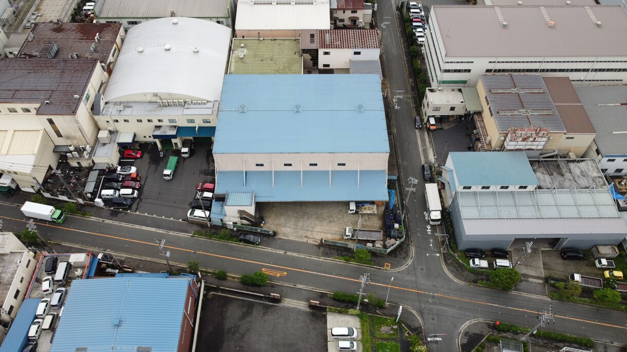 ドローンによる空撮をいたします 宣伝、イベント、家屋屋根点検調査、パンフレット撮影 イメージ1