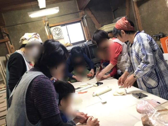 乳卵不使用！米粉パンミックス粉2袋お届けします 米粉編み込みバーガー本当の米粉パンの美味しさを！動画＆レシピ イメージ5