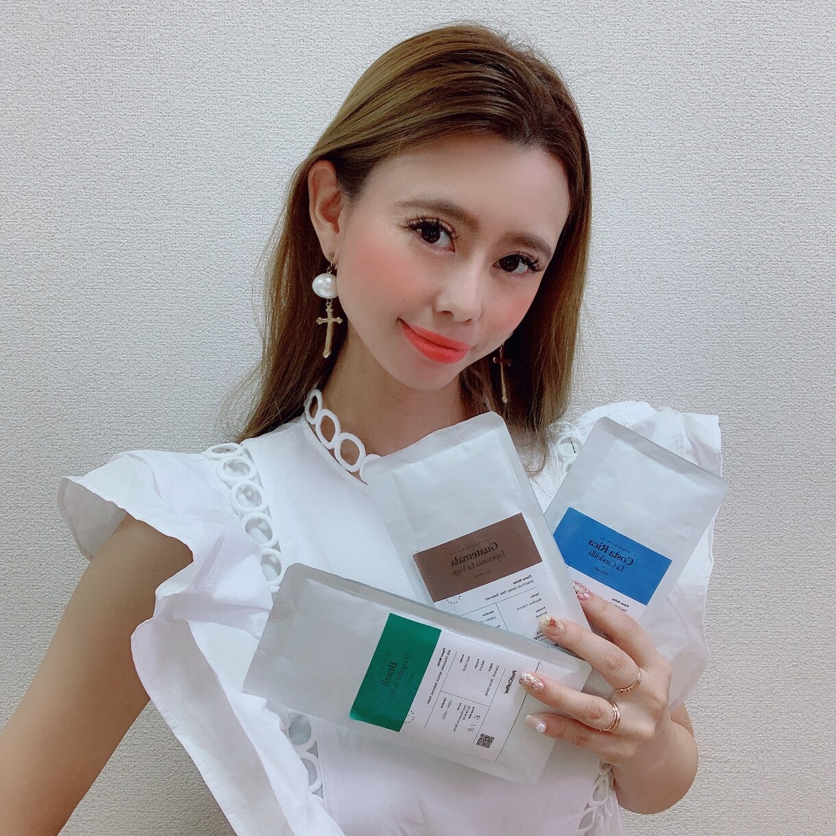 ECサイト向けの商品撮影を代行します モデル着画・置き画・自撮り撮影対応 イメージ3