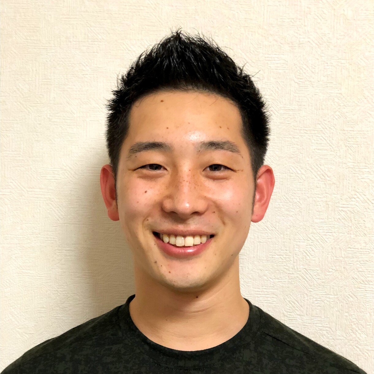 1ヶ月間毎日密着して筋肉質な健康ボディに仕上げます 毎日7〜10種目ほどのオリジナルトレーニングメニューをご提供 イメージ3