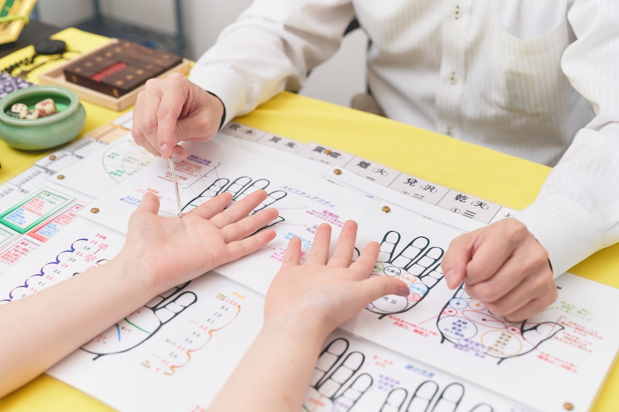 占い師だけでお金を稼ぎたい方、綺麗事抜きで教えます １万人以上鑑定したからお伝えできる占い師としての勝ち抜くコツ イメージ7
