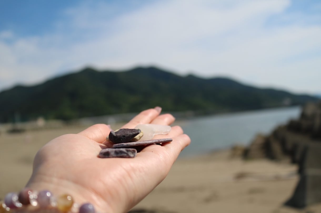 心のデトックス♡心に栄養を与える★本格鑑定ます 今抱えてるお悩みを一緒に解決して幸せで明るい未来に導きます！ イメージ2