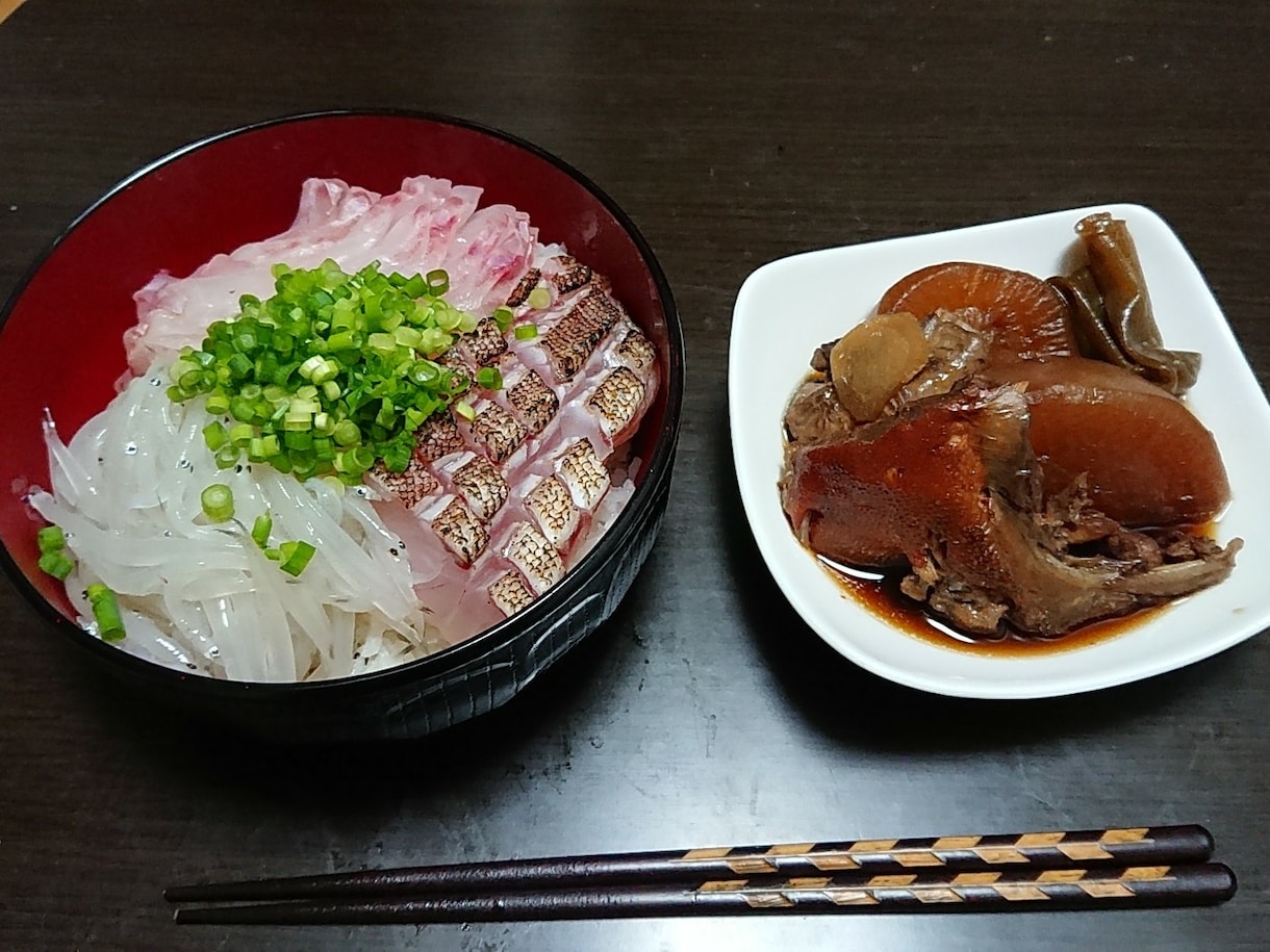 旬の食材を使った季節の料理のレシピ集をお譲りします 調理師の現役大学生です！献立に迷った時におススメです！ イメージ4