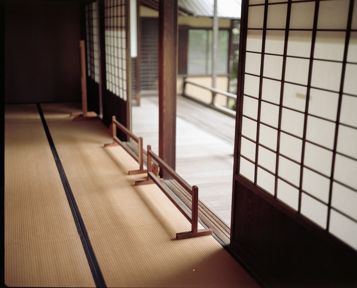 ネガフィルムのスキャンをさせていただきます 一枚一枚手作業で行うのでお客様に満足いただけると思います。 イメージ3