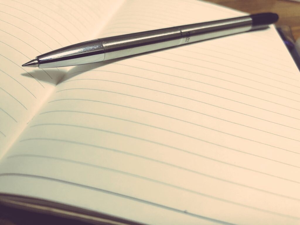秘密厳守であなたの悩み、秘め事など、お話を聞きます 芸能人からの依頼も受ける相談屋へ話してみませんか？ イメージ1