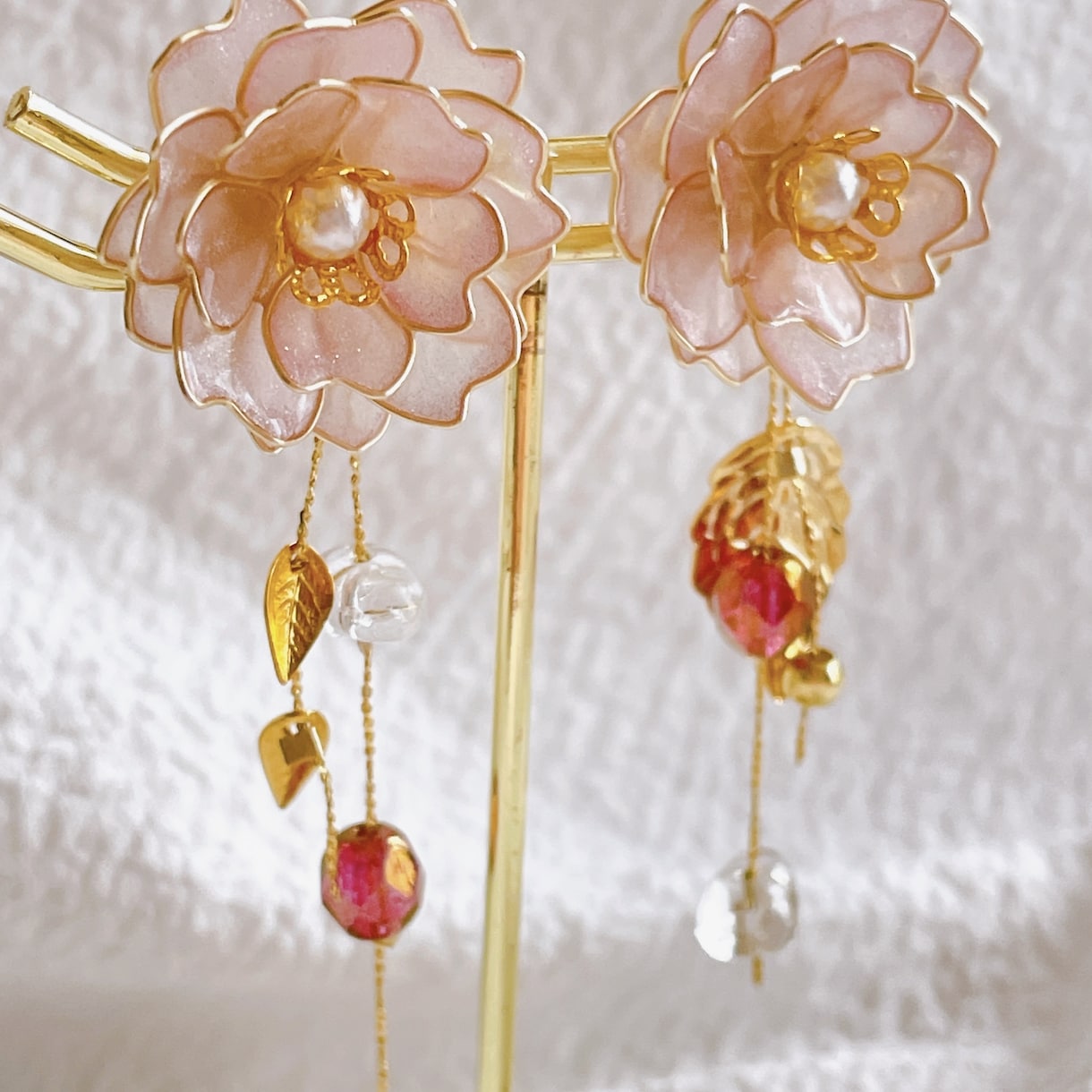 推しのカラーでフラワーアクセサリーをお作りします 【推し活】を更に楽しく♡推しとお揃いを身につけてみませんか？ イメージ4