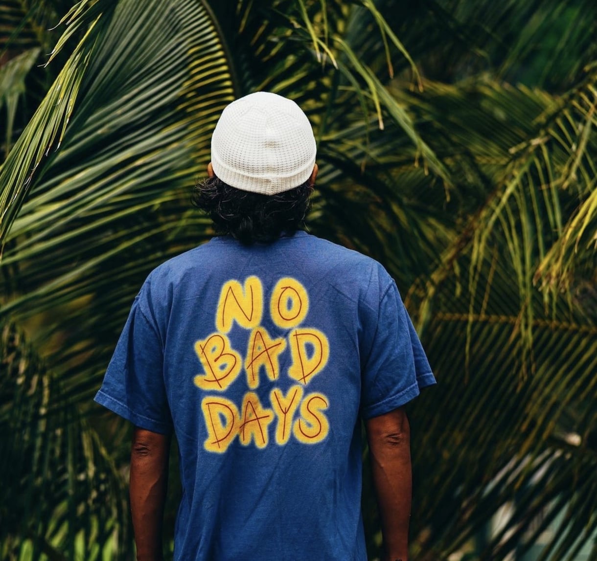 グラフィックデザインを提供します Tシャツ・その他のグッズをデザインします。 イメージ2