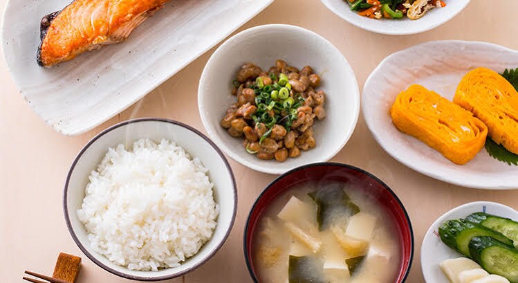 １週間の献立考えます 栄養バランスかつ健康的なお食事に！ イメージ1