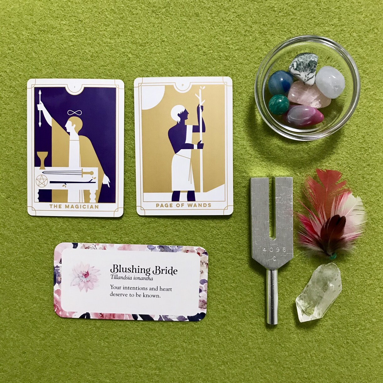 今のあなたに必要なメッセージをお届けします 現状に光を。心地いい今とより良い未来。カードからの優しい言葉 イメージ2