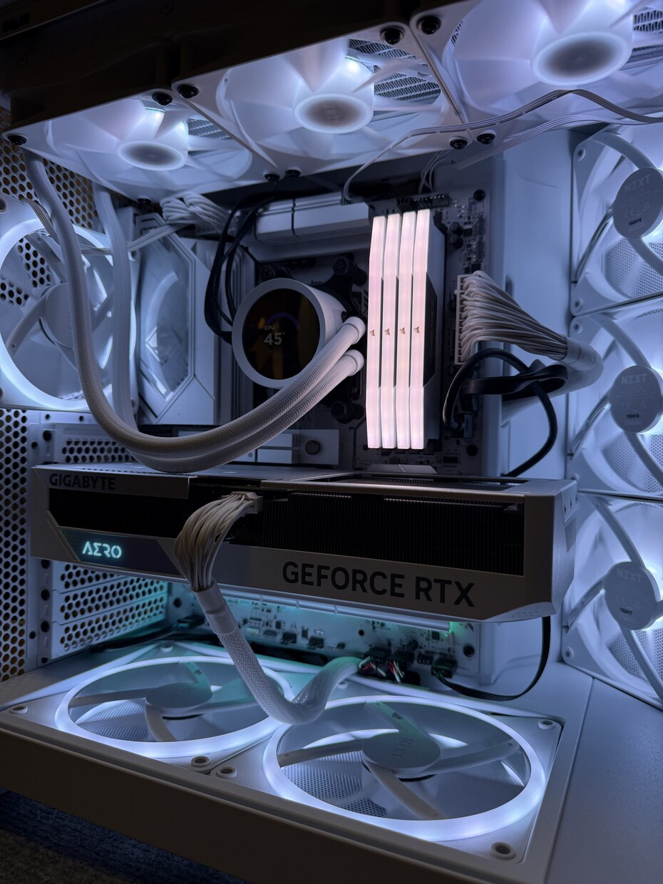 PC作成代行 あなただけのオリジナルPC作成代行します 組立、動作確認、お届け後は