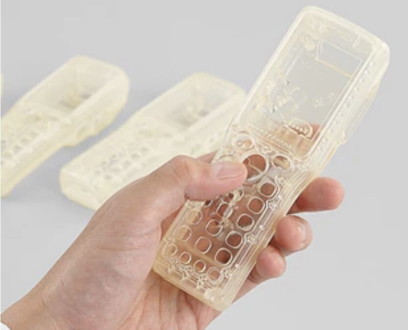小さめの部品　作成します 樹脂で任意形状の小さめの部品を作成します。 イメージ1