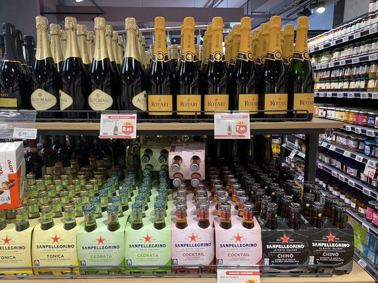 あなただけの海外の食品画像を提供します イタリアのスーパーや、野外の野菜売り場の写真をご提供 イメージ4