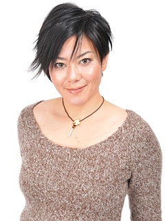 英語・日本語Web動画用のナレーション提供します 元ラジオパーソナリティのバイリンガル！低い落ち着いた声です イメージ2