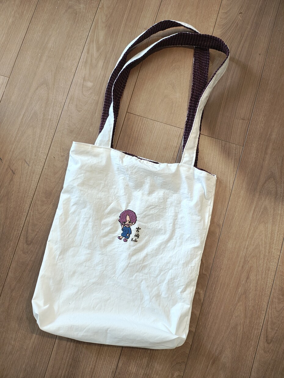 あなたのコテキャを刺繍します 推し活・配信特典受付中ひと針ひと針、心を込めて制作します。 イメージ3