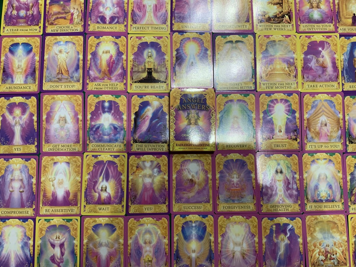 あなたのお悩みや不安にカードのお言葉をお伝えします 早急にあなたのお悩み事の解決の糸口をお届けします。 イメージ1