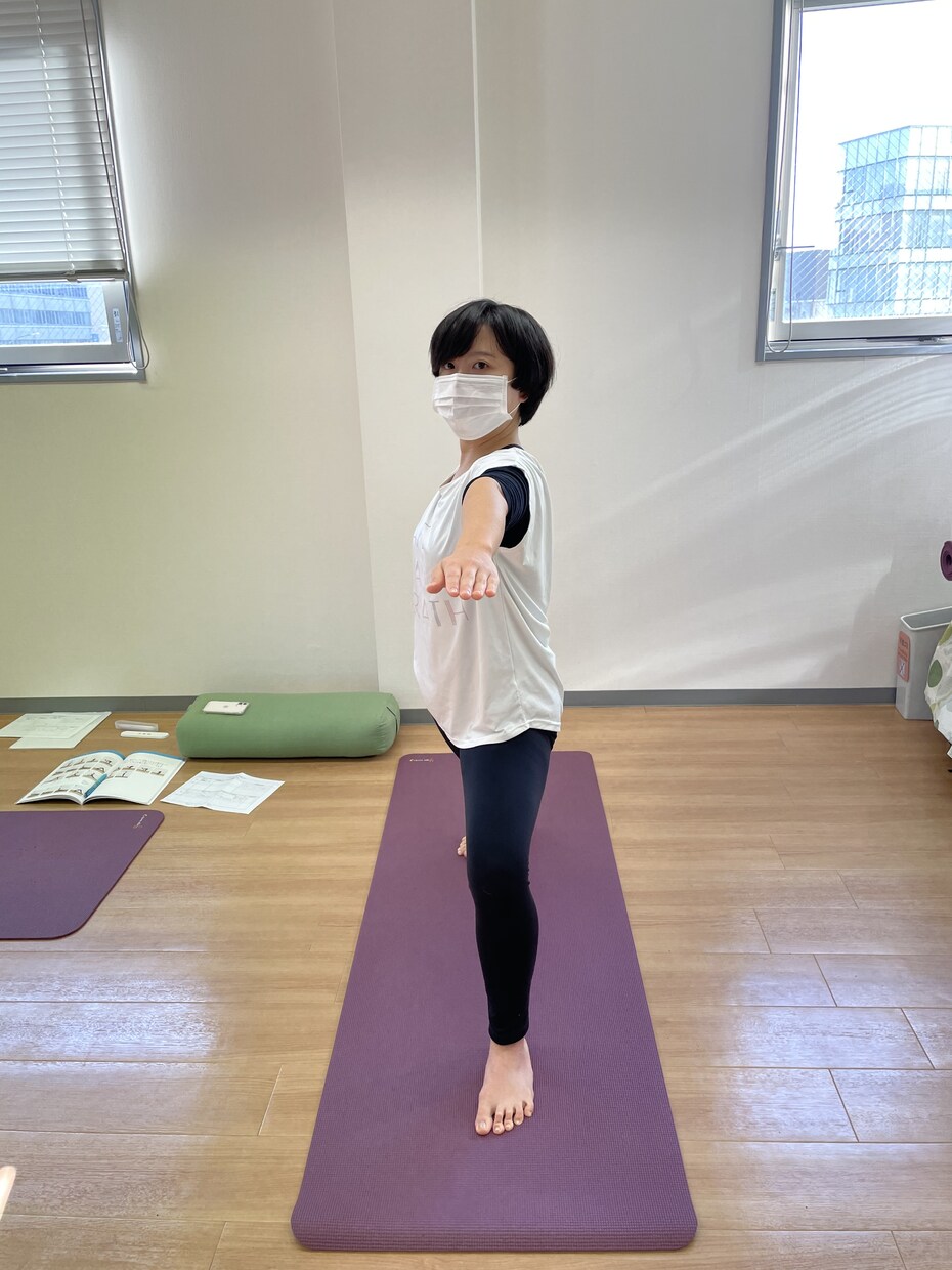 頑張らないヨガオンラインレッスンします ヨガが気になるけど敷居が高いと感じておられる方へ イメージ2