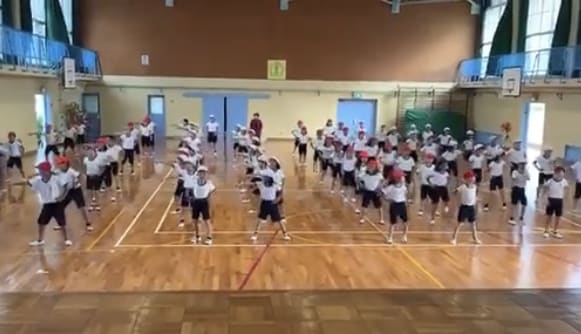 小学生向けのダンス振り付け作ります 小学生向けの運動会や発表会のダンス振り付け作成致します。 イメージ1